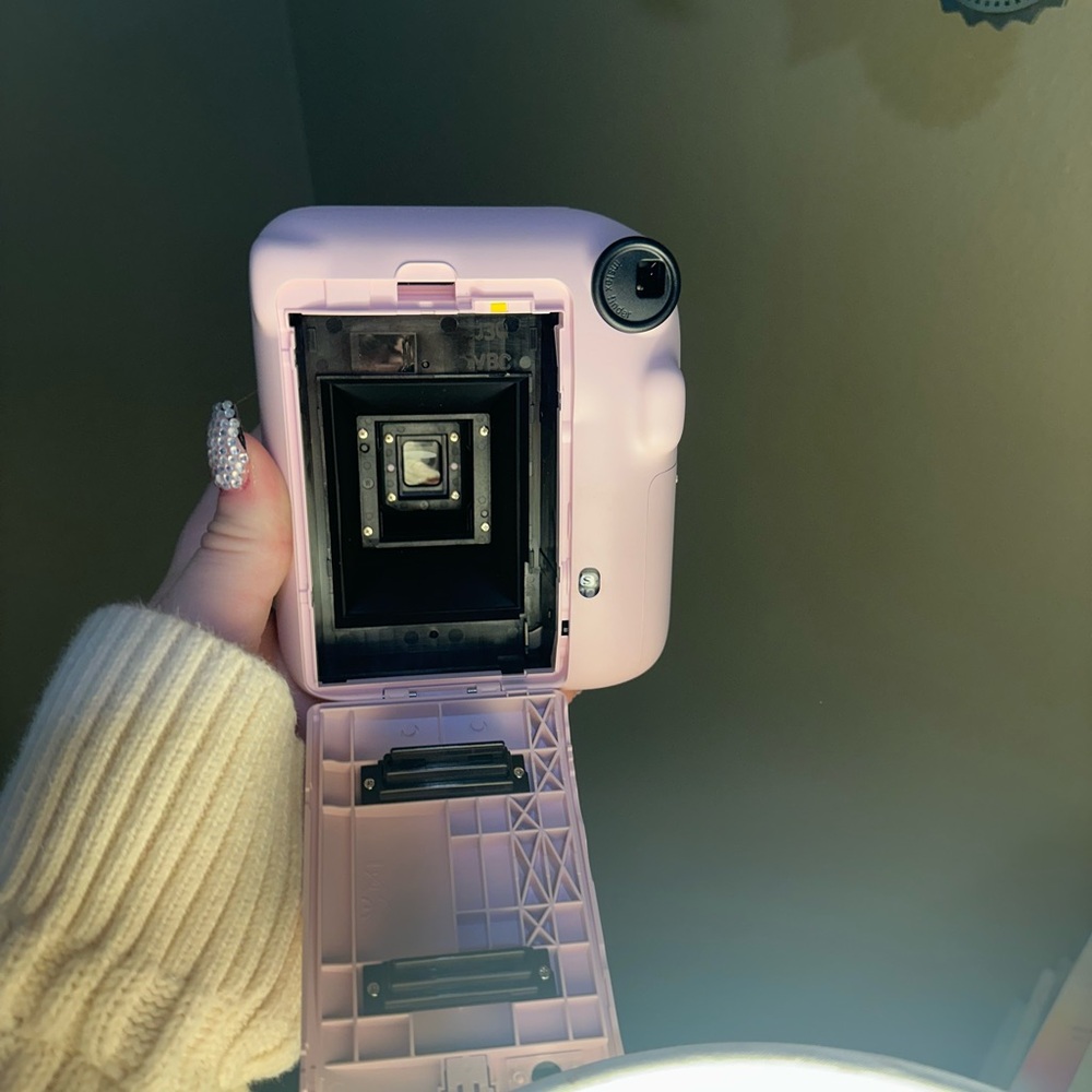 Camera - Picture 4 of 4